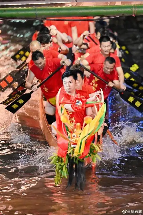 从佛山飙龙船到体育圈：速度与激情在多个赛场同步上演