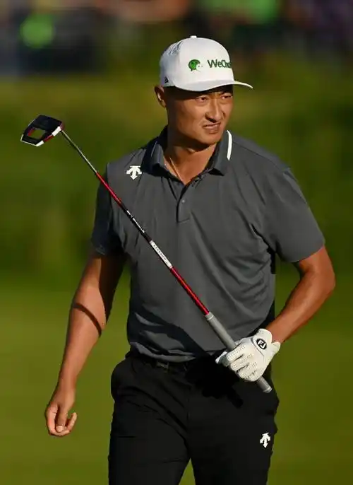 数据解码：麦克尼利与斯莫利领跑PGA锦标赛，舍夫勒T9李昊桐T22潜力待爆